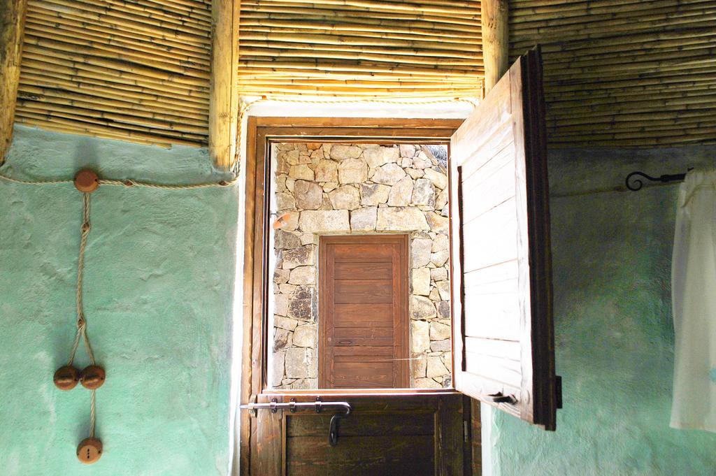Essenza Sardegna Hotel Torpe Luaran gambar