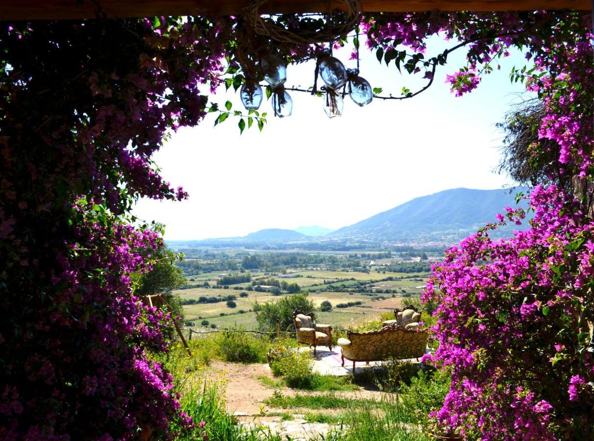 Essenza Sardegna Hotel Torpe Luaran gambar